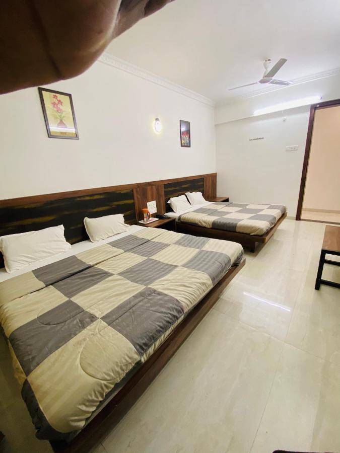 Hotel Sai Ssl Shirdi Exterior foto